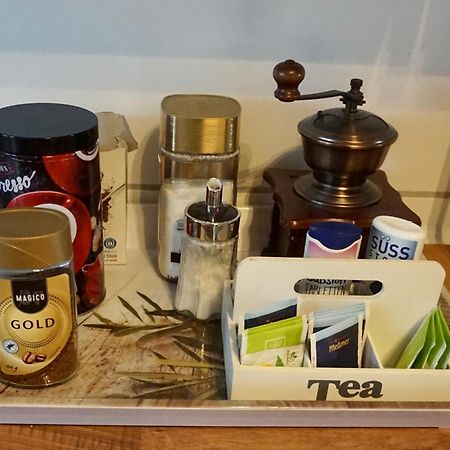 Joys Ferienwohnung Оберхаузен Екстериор снимка