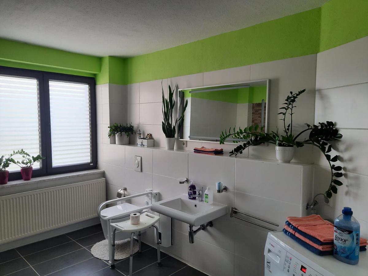 Joys Ferienwohnung Оберхаузен Екстериор снимка