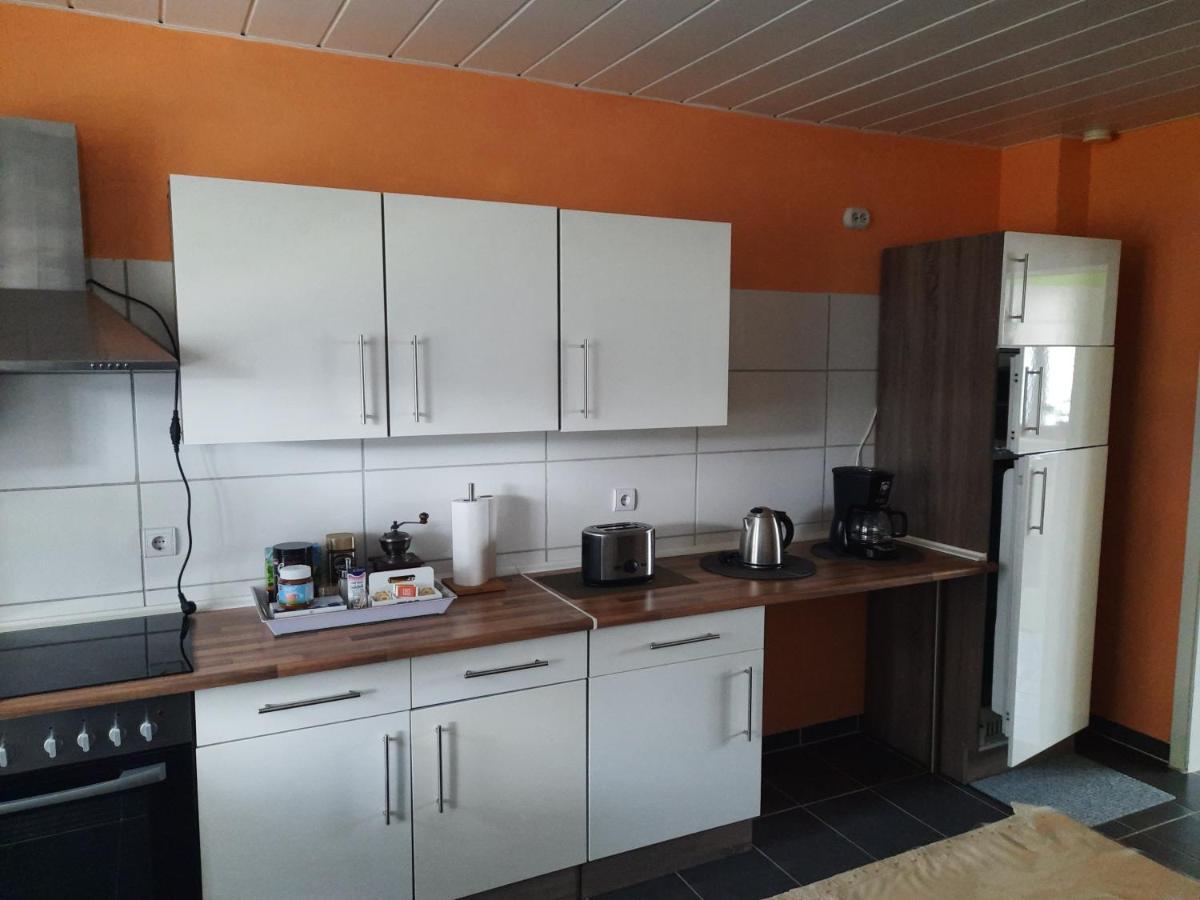 Joys Ferienwohnung Оберхаузен Екстериор снимка