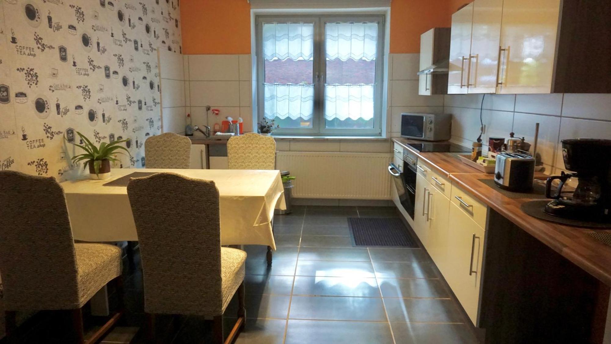 Joys Ferienwohnung Оберхаузен Екстериор снимка